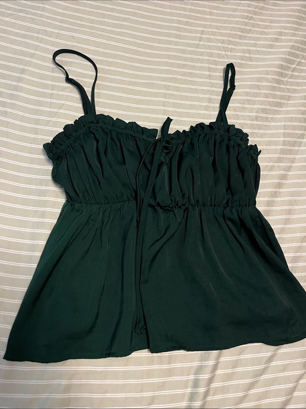 Green cropped tank